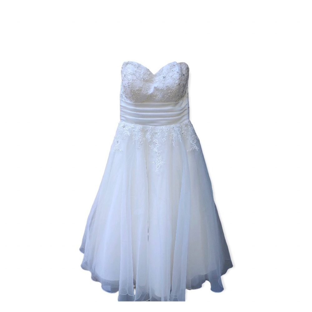 Sincerity Bridal Wedding Dress